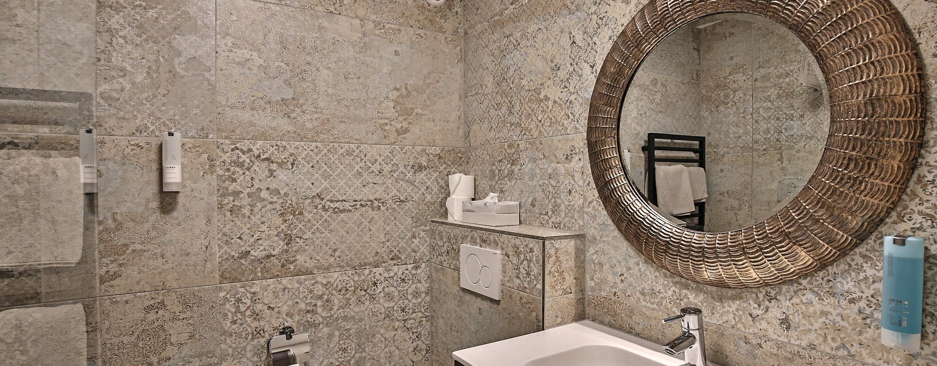 Stilvolles Badezimmer im Appartement Weitblick 