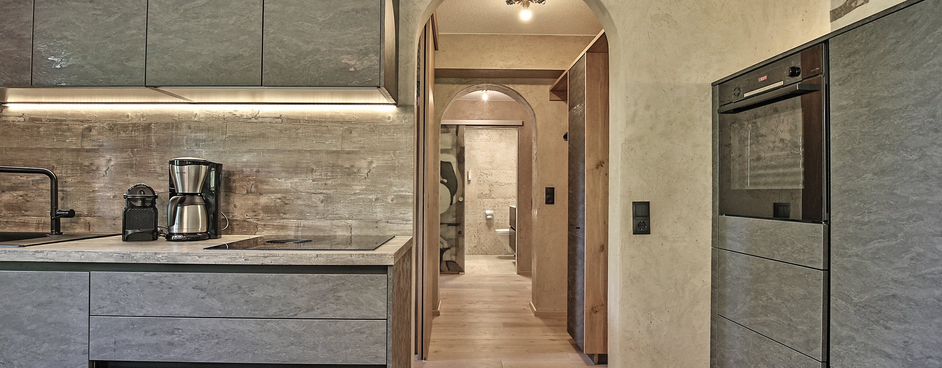 Moderne Küche im Appartement Weitblick 